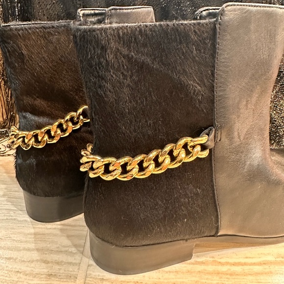 NWOT Women’s Renvy ankle boots SIZE 9.5 - Picture 3 of 15